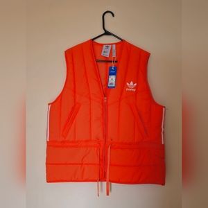 Adidas Parley cargo orange Vest Size M (New with tags)